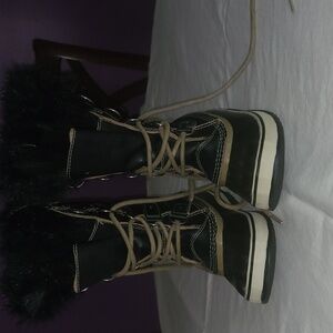 Womens NEW Sorel Joan of Artic Boots SIZE 7 DARK BROWN WITH.BLACK FUR